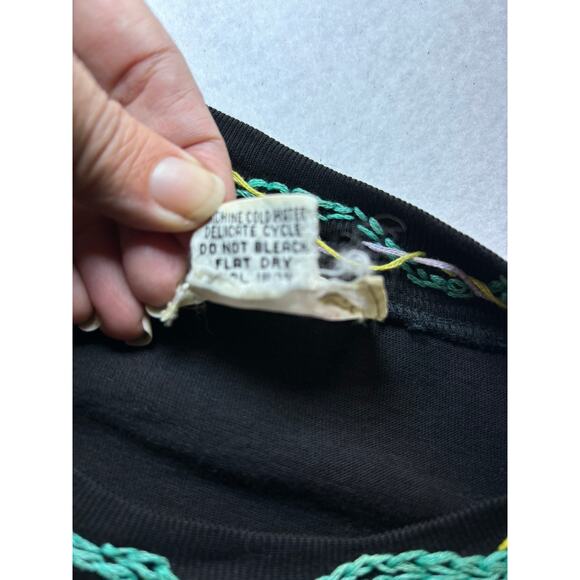 Vintage Friday Embroidered Fiesta Themed Black Top Size One Size - Picture 4 of 8